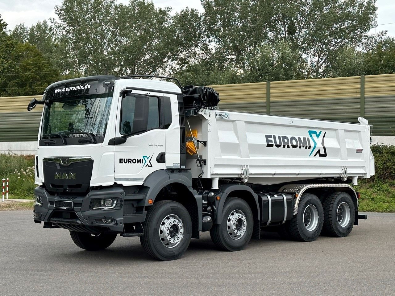 MAN TGS 35.480 8x4 EuromixMTP 3-Seiten-Kipper - מזהיר: תמונה 3 MAN TGS 35.480 8x4 EuromixMTP 3-Seiten-Kipper - מזהיר: תמונה 3
