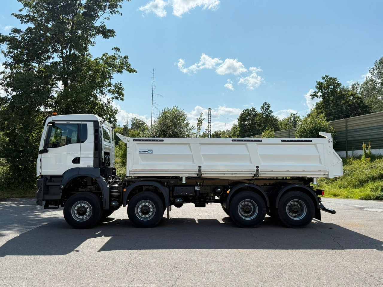 MAN TGS 35.480 8x6 EuromixMTP 3-Seiten-Kipper - מזהיר: תמונה 3 MAN TGS 35.480 8x6 EuromixMTP 3-Seiten-Kipper - מזהיר: תמונה 3