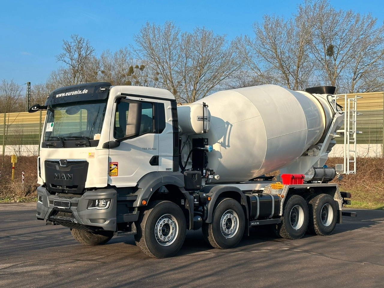 MAN TGS 37.480 8x4 EuromixMTP EM 10 L - משאית מערבלת בטון: תמונה 2 MAN TGS 37.480 8x4 EuromixMTP EM 10 L - משאית מערבלת בטון: תמונה 2