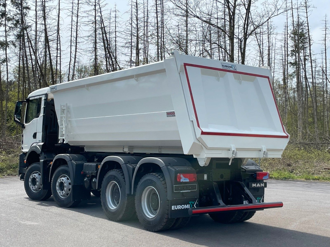 MAN TGS 41.400 8x4 / EUROMIX MTP 20m³/ EURO2 Kipper - מזהיר: תמונה 5 MAN TGS 41.400 8x4 / EUROMIX MTP 20m³/ EURO2 Kipper - מזהיר: תמונה 5