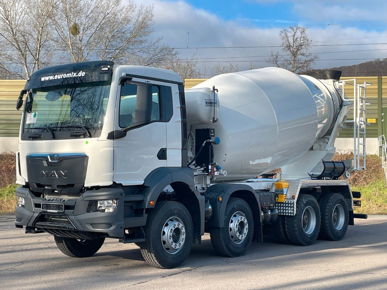 MAN TGS 41.400 8x4 / EuromixMTP EM 10m³ R / EURO 2 - משאית מערבלת בטון: תמונה 1 MAN TGS 41.400 8x4 / EuromixMTP EM 10m³ R / EURO 2 - משאית מערבלת בטון: תמונה 1