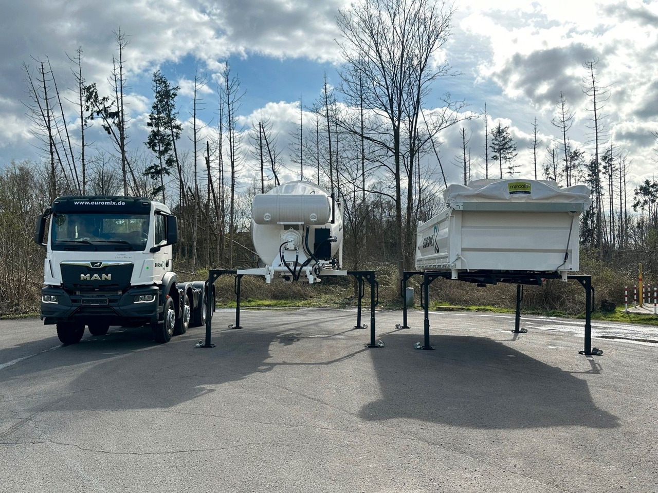 MAN TGS 41.440 8x4 WECHSELSYSTEM KIPPER+MISCHER - משאית מערבלת בטון: תמונה 1 MAN TGS 41.440 8x4 WECHSELSYSTEM KIPPER+MISCHER - משאית מערבלת בטון: תמונה 1