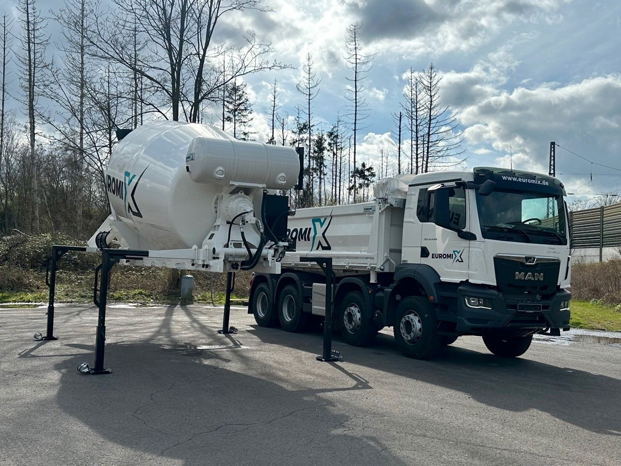 MAN TGS 41.440 8x4 WECHSELSYSTEM KIPPER+MISCHER - מזהיר: תמונה 1 MAN TGS 41.440 8x4 WECHSELSYSTEM KIPPER+MISCHER - מזהיר: תמונה 1