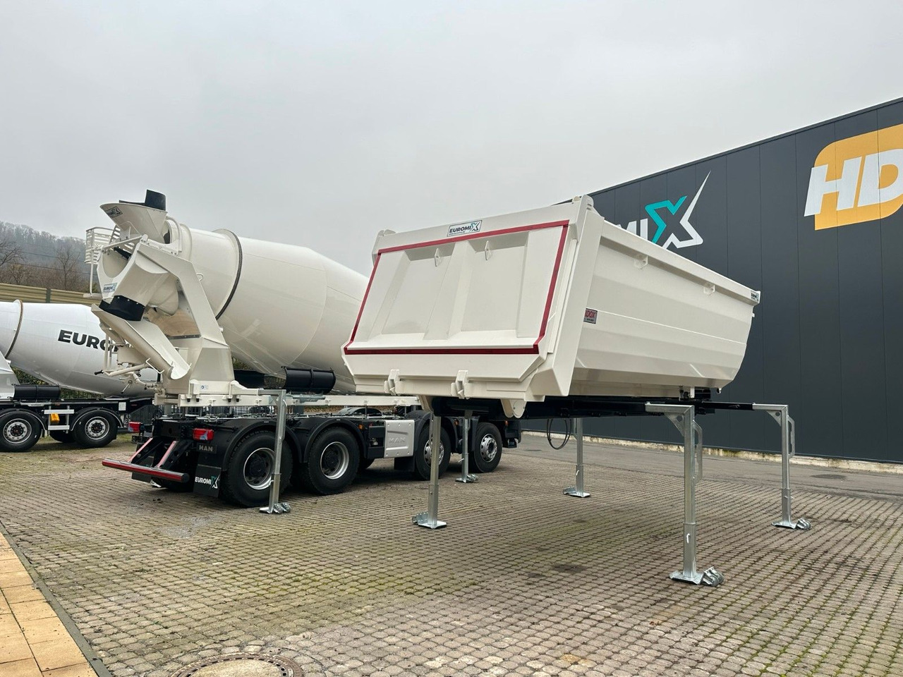 MAN TGS 41.480 8x4 WECHSELSYSTEM KIPPER+MISCHER - משאית מערבלת בטון, גוף מזהיר: תמונה 5 MAN TGS 41.480 8x4 WECHSELSYSTEM KIPPER+MISCHER - משאית מערבלת בטון, גוף מזהיר: תמונה 5