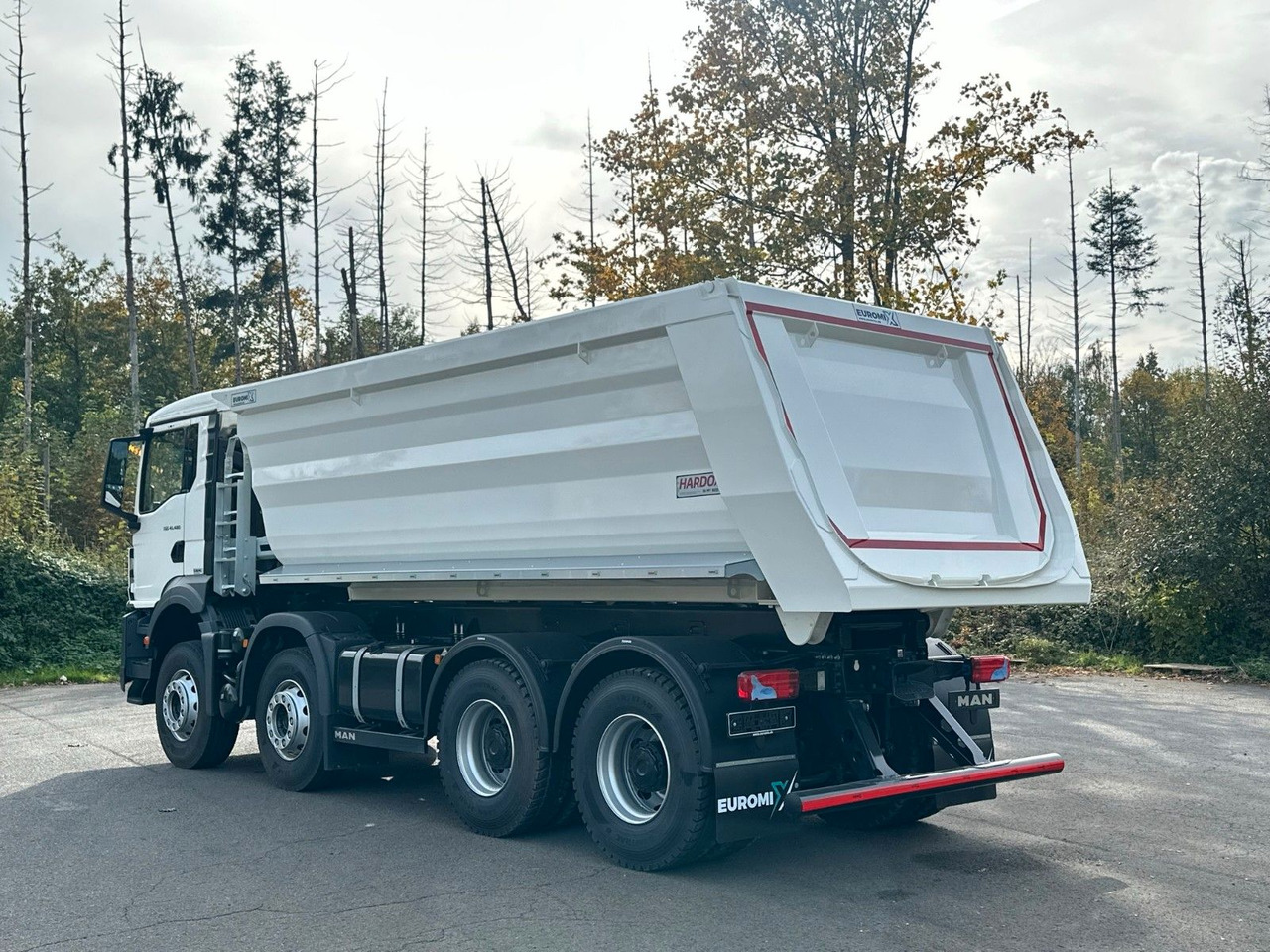 MAN TGS 41.480 BB 8X4 Euromix Mulden Kipper HARDOX - מזהיר: תמונה 4 MAN TGS 41.480 BB 8X4 Euromix Mulden Kipper HARDOX - מזהיר: תמונה 4
