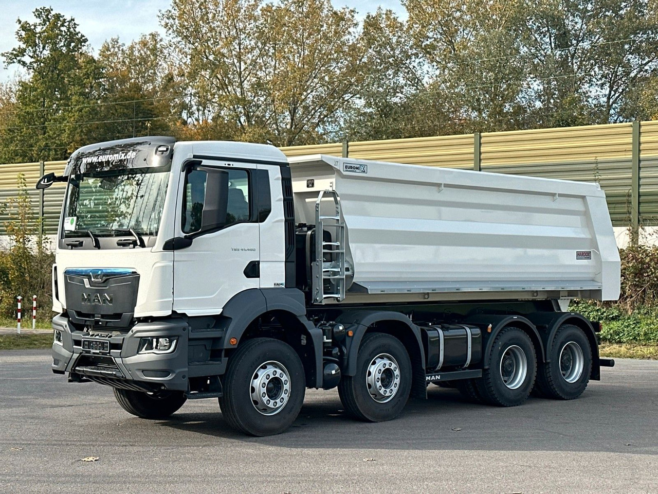 MAN TGS 41.480 BB 8X4 Euromix Mulden Kipper HARDOX - מזהיר: תמונה 2 MAN TGS 41.480 BB 8X4 Euromix Mulden Kipper HARDOX - מזהיר: תמונה 2