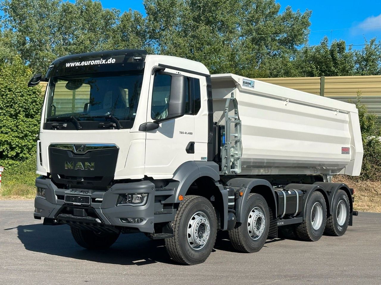 MAN TGS 41.480 BB 8X4 Euromix Mulden Kipper HARDOX - מזהיר: תמונה 2 MAN TGS 41.480 BB 8X4 Euromix Mulden Kipper HARDOX - מזהיר: תמונה 2