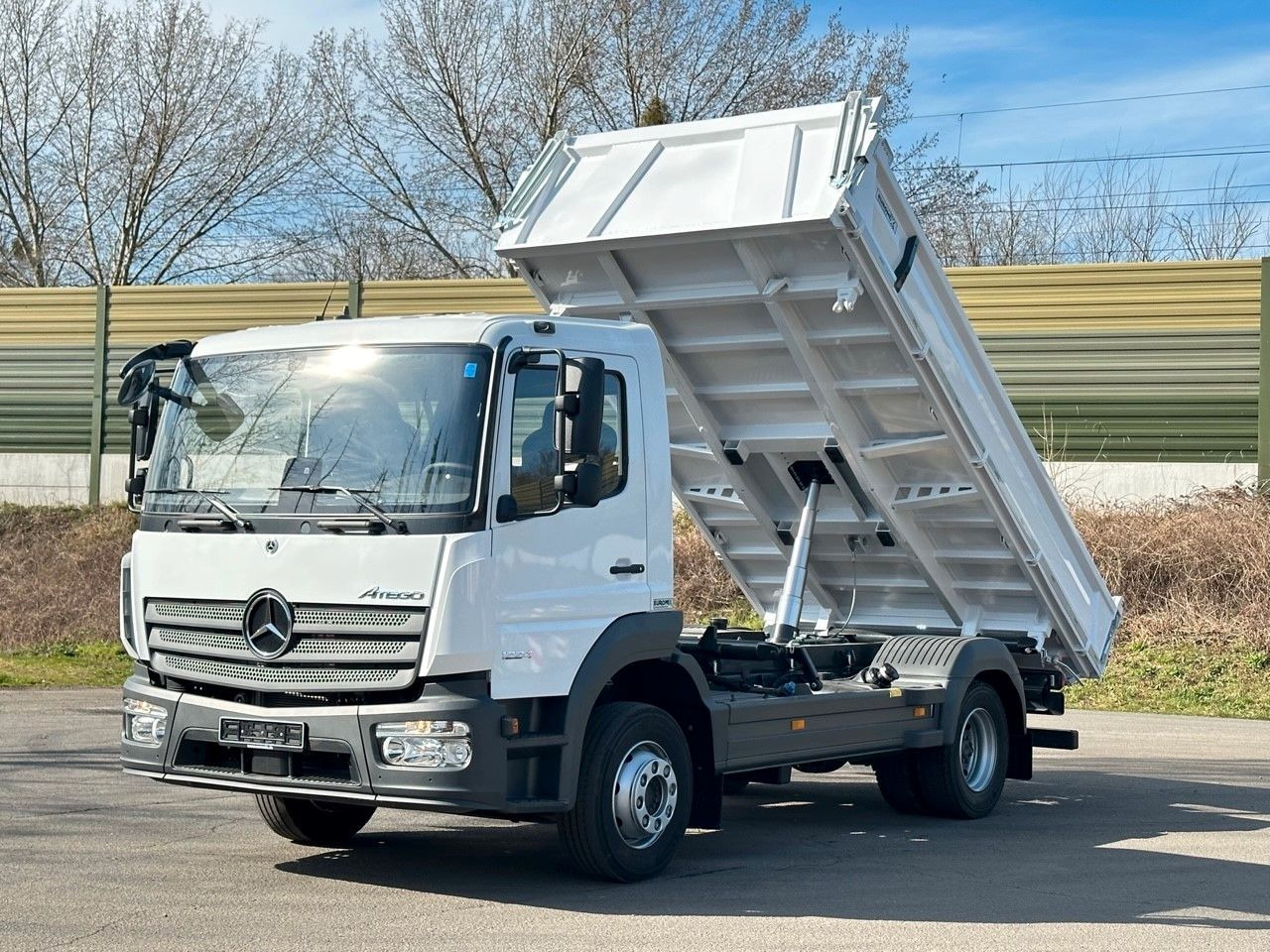 מזהיר Mercedes-Benz Atego 1224 K  EuromixMTP 3-Seiten-Kipper: תמונה 11