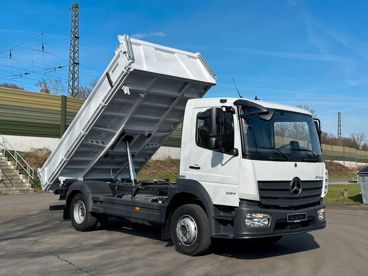 מזהיר Mercedes-Benz Atego 1224 K  EuromixMTP 3-Seiten-Kipper: תמונה 18