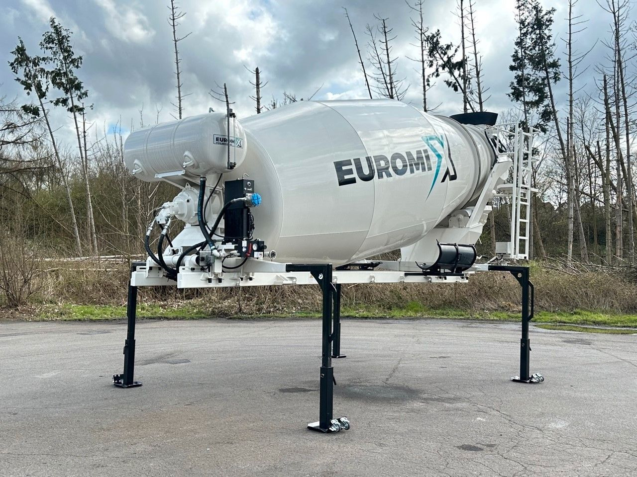 Mercedes-Benz EuromixMTP Fahrmischer Aufbauten Mercedes-Benz EuromixMTP Fahrmischer Aufbauten - משאית מערבלת בטון: תמונה 5 Mercedes-Benz EuromixMTP Fahrmischer Aufbauten Mercedes-Benz EuromixMTP Fahrmischer Aufbauten - משאית מערבלת בטון: תמונה 5