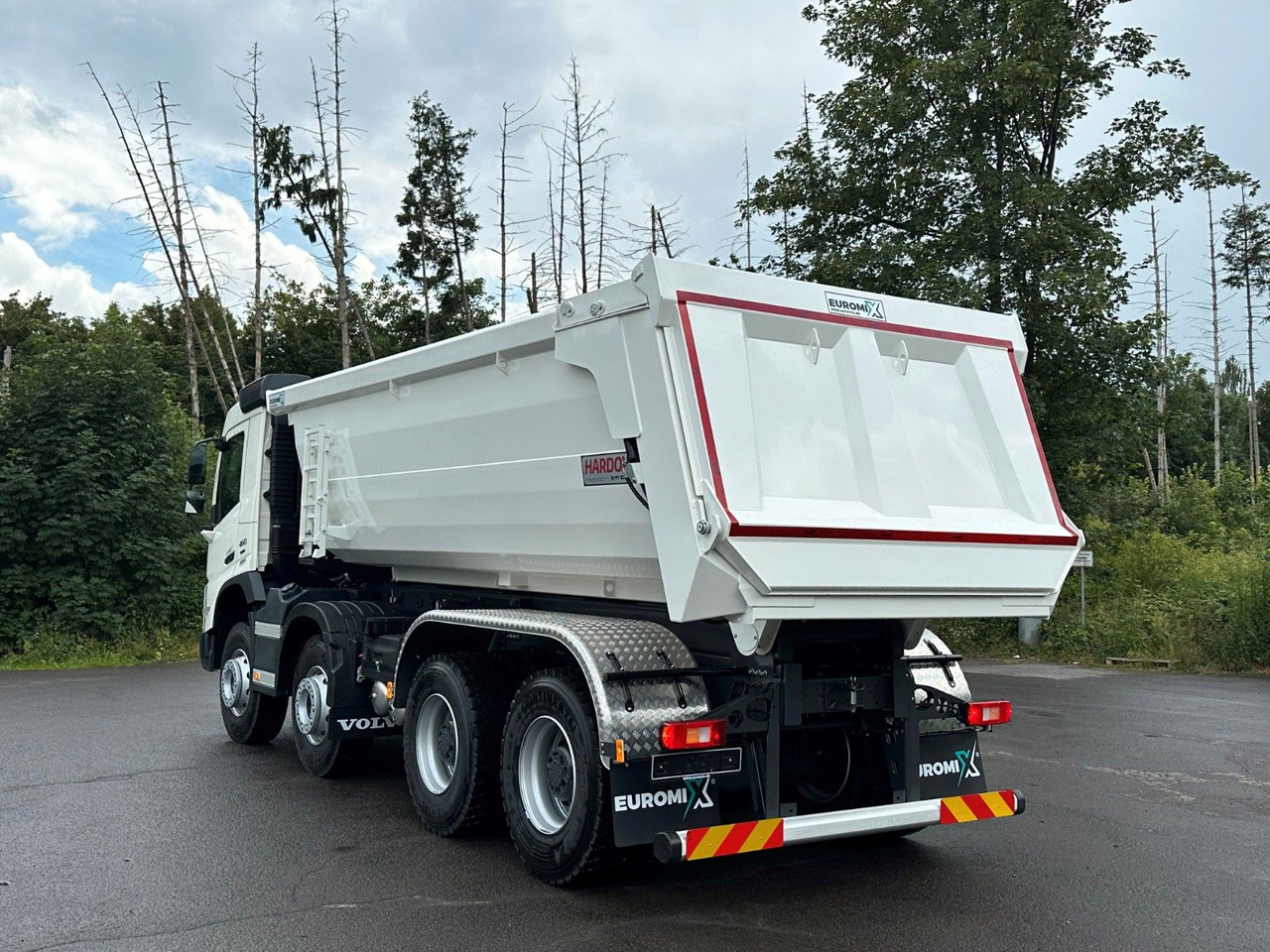Volvo FMX 460 8x4 EuromixMTP EMK 20m³ Mulden Kipper - מזהיר: תמונה 4 Volvo FMX 460 8x4 EuromixMTP EMK 20m³ Mulden Kipper - מזהיר: תמונה 4