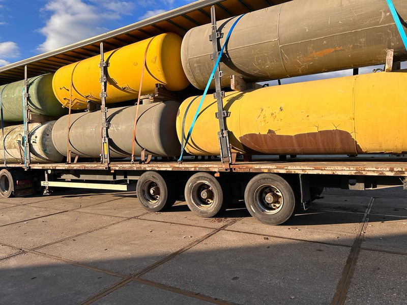 LPG GASTANK 4850 LITER underground - מכל דלק עבור משאית: תמונה 1 LPG GASTANK 4850 LITER underground - מכל דלק עבור משאית: תמונה 1