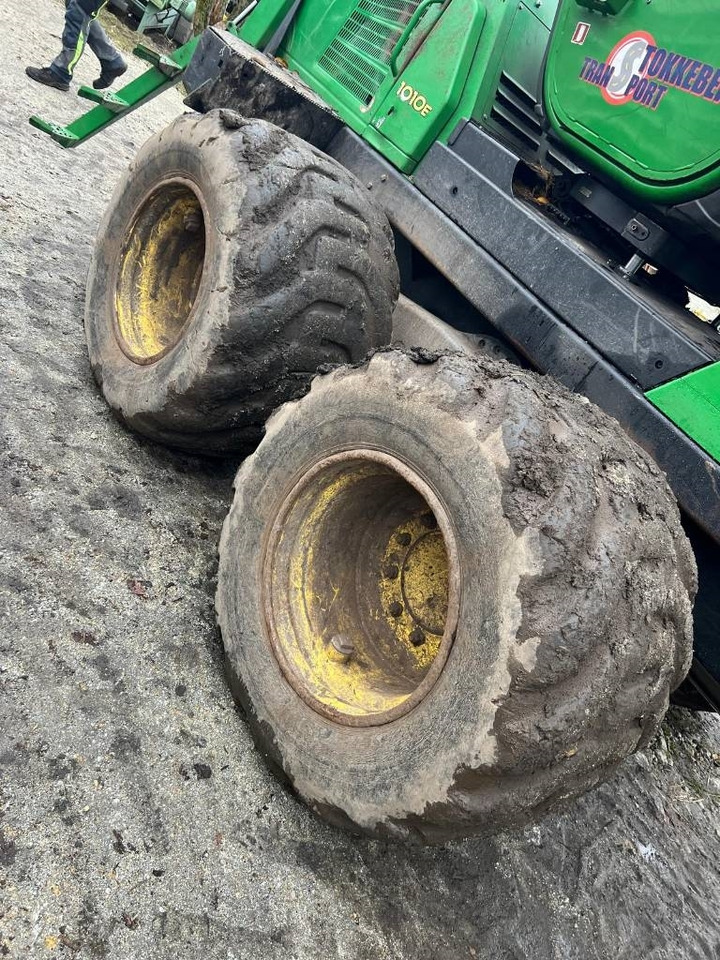 משלח John Deere 1010 E: תמונה 17