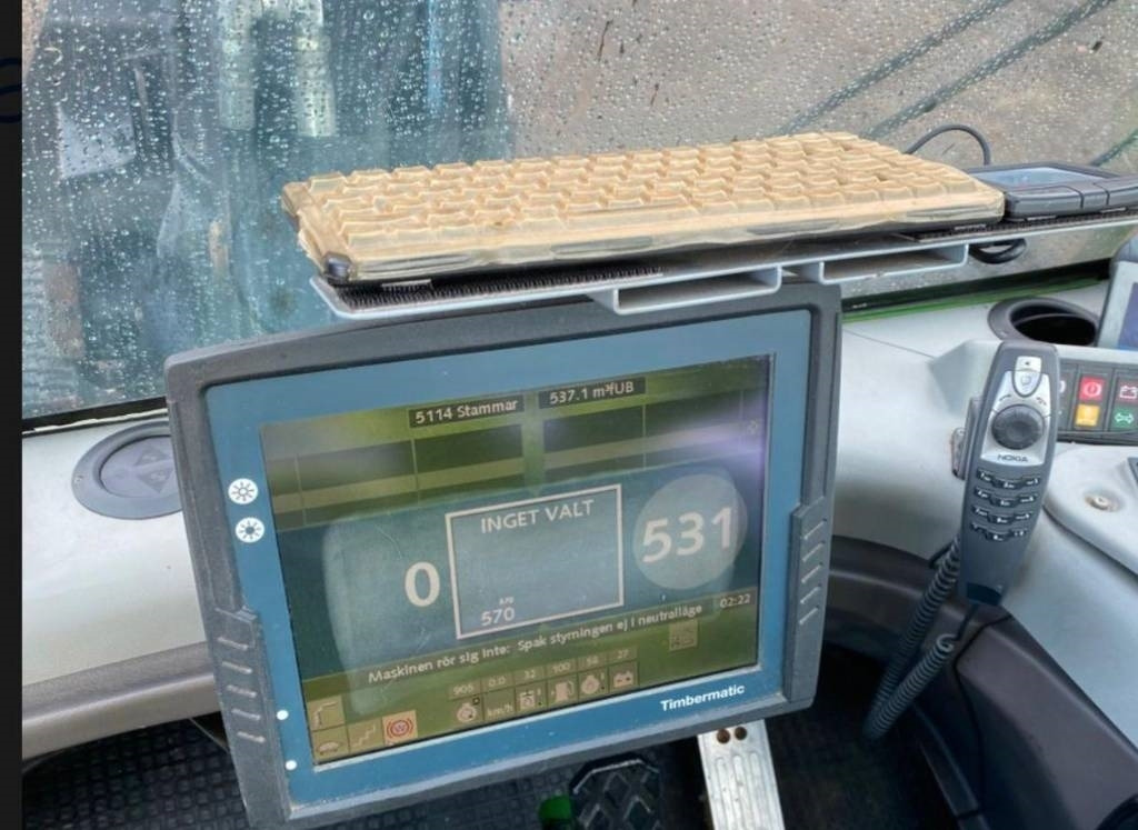 John Deere 1070 D - מקצרת יערות: תמונה 5 John Deere 1070 D - מקצרת יערות: תמונה 5