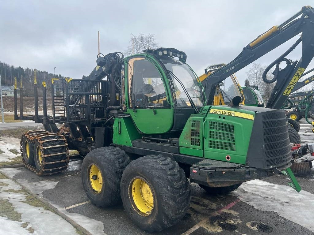 John Deere 1210 E - משלח: תמונה 2 John Deere 1210 E - משלח: תמונה 2