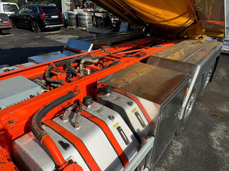Volvo FMX 450 6x2*4, 14m3 Combi, Sludge / High Pressure-truck, 2017 - משאית ואקום: תמונה 4 Volvo FMX 450 6x2*4, 14m3 Combi, Sludge / High Pressure-truck, 2017 - משאית ואקום: תמונה 4