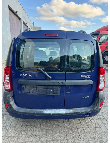 Dacia Logan **EURO 4** - מכונית: תמונה 5 Dacia Logan **EURO 4** - מכונית: תמונה 5
