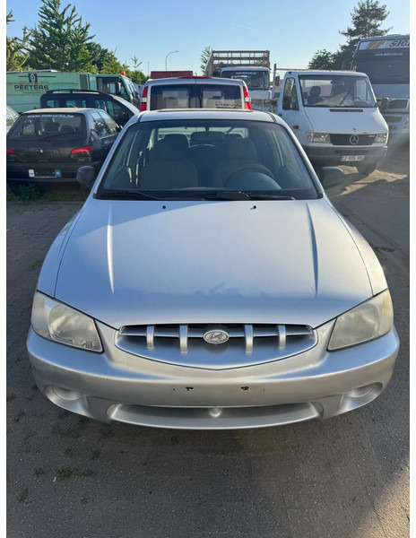Hyundai Accent **PETROL-ESSENCE-BELGIUM CAR** - סדאן: תמונה 2 Hyundai Accent **PETROL-ESSENCE-BELGIUM CAR** - סדאן: תמונה 2