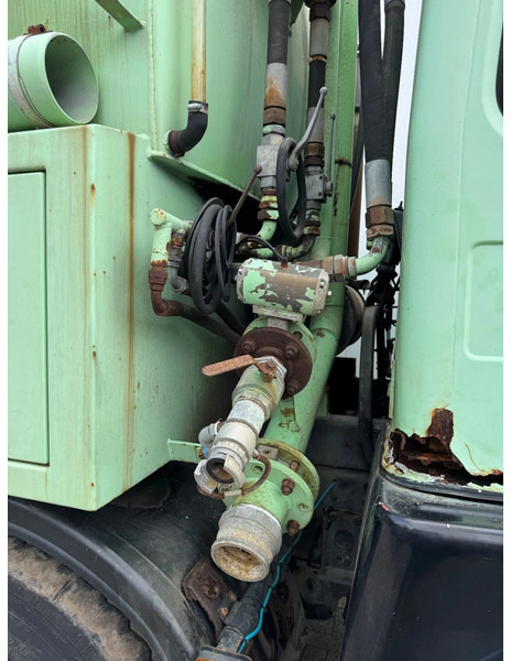 MAN F8 **32.291 8x4-6Cyl-BELGIAN TRUCK-BIG AXXLES** - משאית ואקום: תמונה 5 MAN F8 **32.291 8x4-6Cyl-BELGIAN TRUCK-BIG AXXLES** - משאית ואקום: תמונה 5