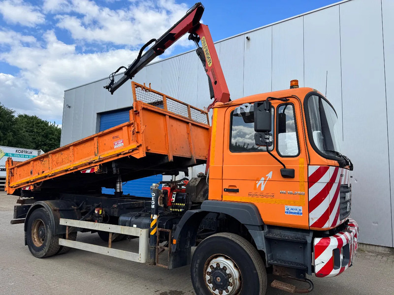 MAN ME18.250 **4x4-PALFINGER PK7501-182000Km** - מזהיר, משאית מנוף: תמונה 1 MAN ME18.250 **4x4-PALFINGER PK7501-182000Km** - מזהיר, משאית מנוף: תמונה 1