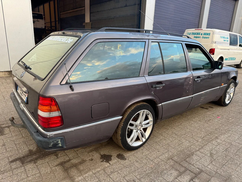 Mercedes-Benz 300-serie **W124-300TD-TURBO DIESEL** - מכונית: תמונה 4 Mercedes-Benz 300-serie **W124-300TD-TURBO DIESEL** - מכונית: תמונה 4