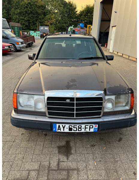 Mercedes-Benz 300-serie **W124-300TD-TURBO DIESEL** - מכונית: תמונה 2 Mercedes-Benz 300-serie **W124-300TD-TURBO DIESEL** - מכונית: תמונה 2
