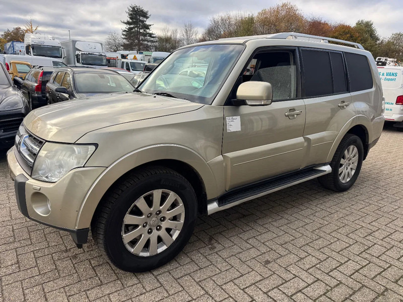 Mitsubishi Pajero **3200TD-AUTOMAAT-AC-TOPSHAPE-LICHTE VRACHT** - כלי רכב מסחרי: תמונה 1 Mitsubishi Pajero **3200TD-AUTOMAAT-AC-TOPSHAPE-LICHTE VRACHT** - כלי רכב מסחרי: תמונה 1