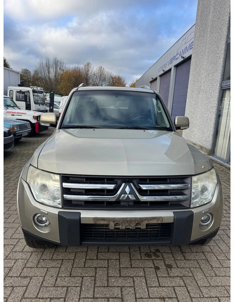 Mitsubishi Pajero **3200TD-AUTOMAAT-AC-TOPSHAPE-LICHTE VRACHT** - כלי רכב מסחרי: תמונה 2 Mitsubishi Pajero **3200TD-AUTOMAAT-AC-TOPSHAPE-LICHTE VRACHT** - כלי רכב מסחרי: תמונה 2