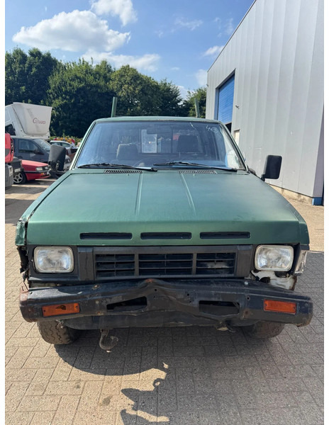 Nissan King-cab **DIESEL-4X4** - מכונית: תמונה 5 Nissan King-cab **DIESEL-4X4** - מכונית: תמונה 5