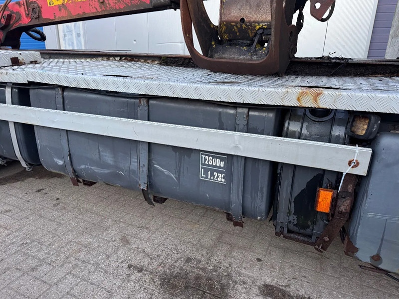 Scania R560 V8 **6X4+JONSERED 1020 CRANE** - משאית עץ, משאית מנוף: תמונה 4 Scania R560 V8 **6X4+JONSERED 1020 CRANE** - משאית עץ, משאית מנוף: תמונה 4