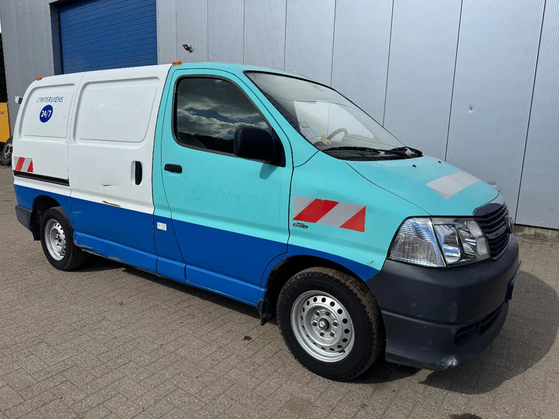 Toyota HiAce **DIESEL D4D** - כלי רכב מסחרי קטן: תמונה 3 Toyota HiAce **DIESEL D4D** - כלי רכב מסחרי קטן: תמונה 3