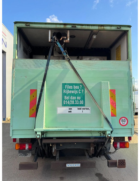 Volvo FL 180 **GENERATOR 100Kva MERCEDES V6** - משאית תיבה: תמונה 5 Volvo FL 180 **GENERATOR 100Kva MERCEDES V6** - משאית תיבה: תמונה 5