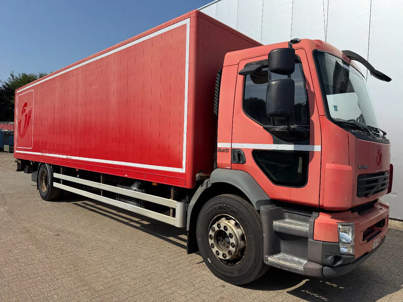 Volvo FL 240 **EURO 4-MANUAL GEARBOX** - משאית תיבה: תמונה 3 Volvo FL 240 **EURO 4-MANUAL GEARBOX** - משאית תיבה: תמונה 3