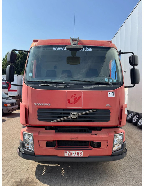 Volvo FL 240 **EURO 4-MANUAL GEARBOX** - משאית תיבה: תמונה 2 Volvo FL 240 **EURO 4-MANUAL GEARBOX** - משאית תיבה: תמונה 2