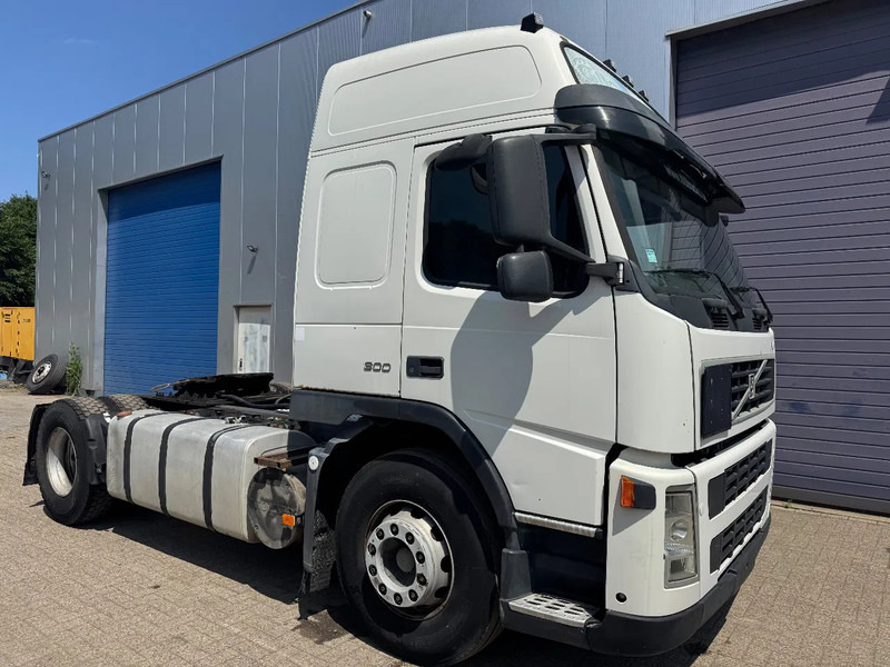 Volvo FM 300 **EURO 3-BELGIAN TRUCK-I SHIFT-PTO** - יחידת טרקטור: תמונה 3 Volvo FM 300 **EURO 3-BELGIAN TRUCK-I SHIFT-PTO** - יחידת טרקטור: תמונה 3