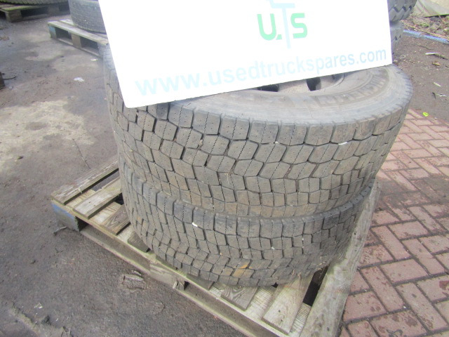 315/70/22.5 ALCOA (2) MICHILEN DRIVE PATTERN - צמיג עבור משאית: תמונה 2 315/70/22.5 ALCOA (2) MICHILEN DRIVE PATTERN - צמיג עבור משאית: תמונה 2