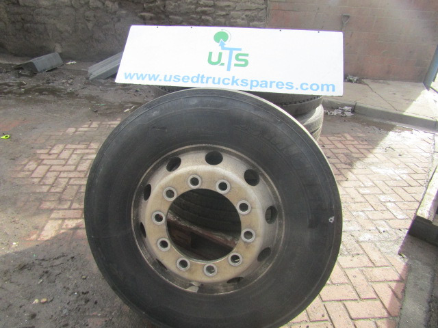 315/70/22.5 ‘ALCOA'(4) MICHELIN STEER PATTERN – 4 PIECE SET - צמיג עבור משאית: תמונה 1 315/70/22.5 ‘ALCOA'(4) MICHELIN STEER PATTERN – 4 PIECE SET - צמיג עבור משאית: תמונה 1