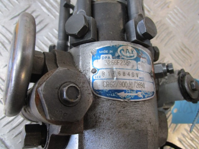 CAV ROTO DPA DIESEL FUEL INJECTION PUMP TYPE 3266F238 - מערכת דלק עבור משאית: תמונה 2 CAV ROTO DPA DIESEL FUEL INJECTION PUMP TYPE 3266F238 - מערכת דלק עבור משאית: תמונה 2