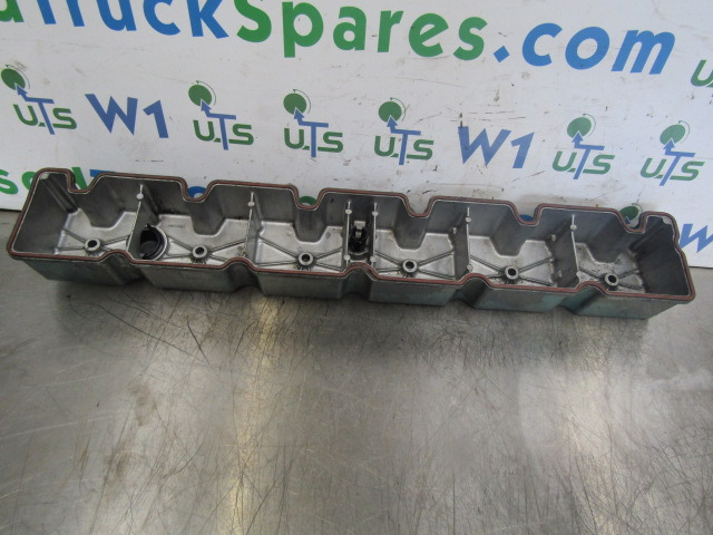 CUMMINS 6 CTA C SERIES ROCKER COVER P/NO 3930903 - מנוע וחלקים עבור משאית: תמונה 3 CUMMINS 6 CTA C SERIES ROCKER COVER P/NO 3930903 - מנוע וחלקים עבור משאית: תמונה 3