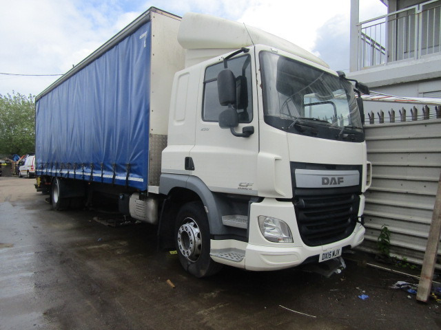 DAF CF 65 250 MANUAL 2015 BREAKING FOR SPARES - משאית: תמונה 2 DAF CF 65 250 MANUAL 2015 BREAKING FOR SPARES - משאית: תמונה 2