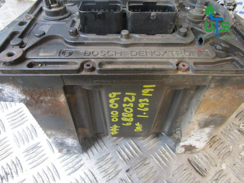 DAF CF / XF EURO 5 ADBLUE PUMP BOSCH PART NO 0444010099 - מערכת דלק עבור משאית: תמונה 3 DAF CF / XF EURO 5 ADBLUE PUMP BOSCH PART NO 0444010099 - מערכת דלק עבור משאית: תמונה 3