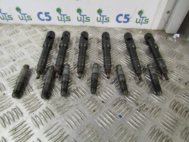 DAF CF75 310 EURO 3 BOSCH INJECTORS P/NO 0432191254 - מערכת דלק עבור משאית: תמונה 1 DAF CF75 310 EURO 3 BOSCH INJECTORS P/NO 0432191254 - מערכת דלק עבור משאית: תמונה 1
