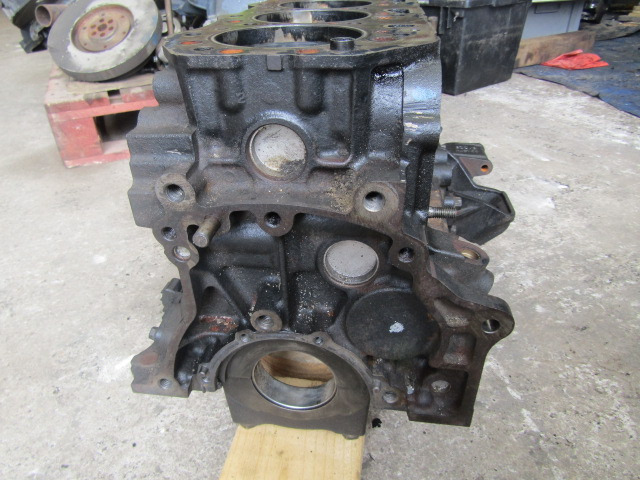ISUZU 4JJ1 STD BLOCK - מנוע וחלקים עבור משאית: תמונה 2 ISUZU 4JJ1 STD BLOCK - מנוע וחלקים עבור משאית: תמונה 2