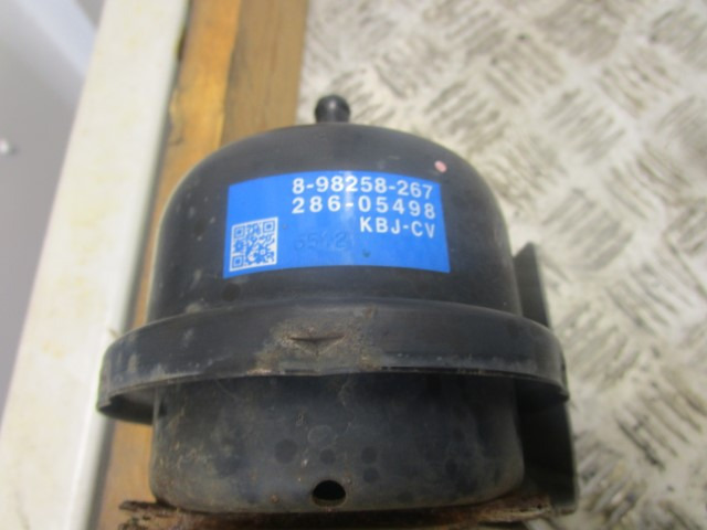 ISUZU N75 (4HK1) EXHAUST BRAKE 898258267 - חלקי בלמים עבור משאית: תמונה 2 ISUZU N75 (4HK1) EXHAUST BRAKE 898258267 - חלקי בלמים עבור משאית: תמונה 2