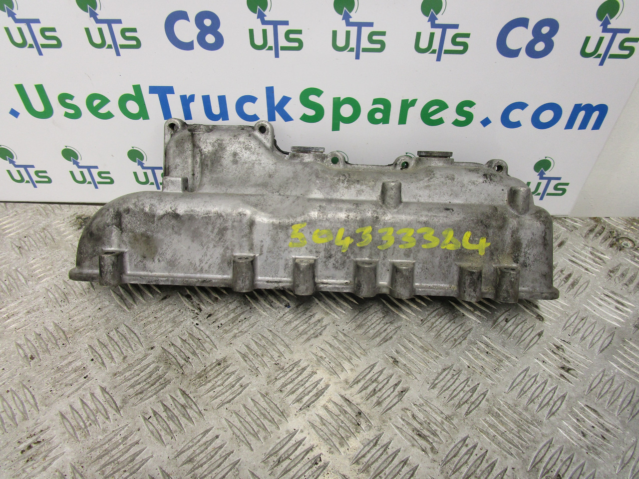 IVECO DAILY 3.0 INLET MANIFOLD P/NO 504333384 - מנוע וחלקים עבור משאית: תמונה 1 IVECO DAILY 3.0 INLET MANIFOLD P/NO 504333384 - מנוע וחלקים עבור משאית: תמונה 1