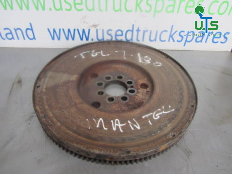 MAN TGL 7.5TON FLYWHEEL (MANUAL GEARBOX) - גלגל תנופה עבור משאית: תמונה 1 MAN TGL 7.5TON FLYWHEEL (MANUAL GEARBOX) - גלגל תנופה עבור משאית: תמונה 1