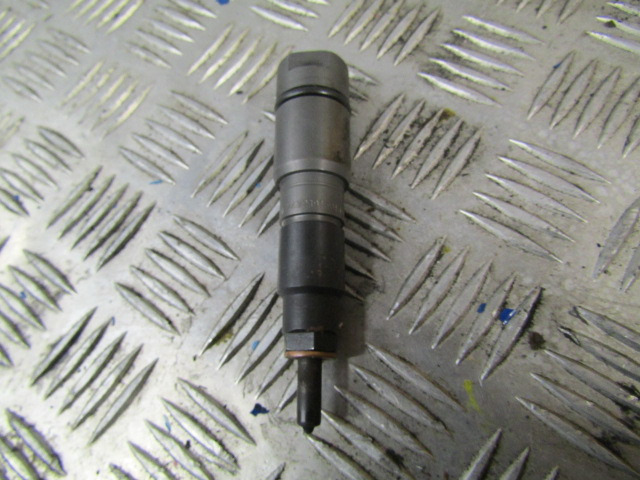 MERCEDES ATEGO 906LA BOSCH INJECTORS (4) P/NO 0432191501 - מערכת דלק עבור משאית: תמונה 2 MERCEDES ATEGO 906LA BOSCH INJECTORS (4) P/NO 0432191501 - מערכת דלק עבור משאית: תמונה 2