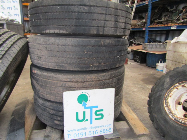 MITSUBISHI FUSO (6) WHEELS AND TYRES 205/75/17.5 8-10MM TREAD 32MM HOLES SET OF 6 - צמיג עבור משאית: תמונה 4 MITSUBISHI FUSO (6) WHEELS AND TYRES 205/75/17.5 8-10MM TREAD 32MM HOLES SET OF 6 - צמיג עבור משאית: תמונה 4