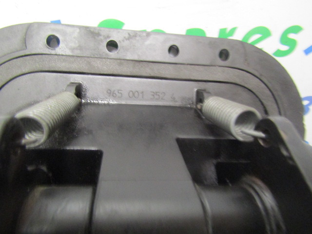 RENAULT MIDLUM DCI PEDAL BOX INC BRAKE VALVE + CLUTCH CYLINDER - תא ופנים הרכב עבור משאית: תמונה 2 RENAULT MIDLUM DCI PEDAL BOX INC BRAKE VALVE + CLUTCH CYLINDER - תא ופנים הרכב עבור משאית: תמונה 2