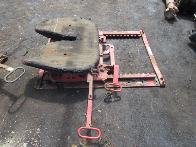 STANDARD SIZE FIFTH WHEELS (3” PIN) - מצמד גלגל חמישי עבור משאית: תמונה 2 STANDARD SIZE FIFTH WHEELS (3” PIN) - מצמד גלגל חמישי עבור משאית: תמונה 2